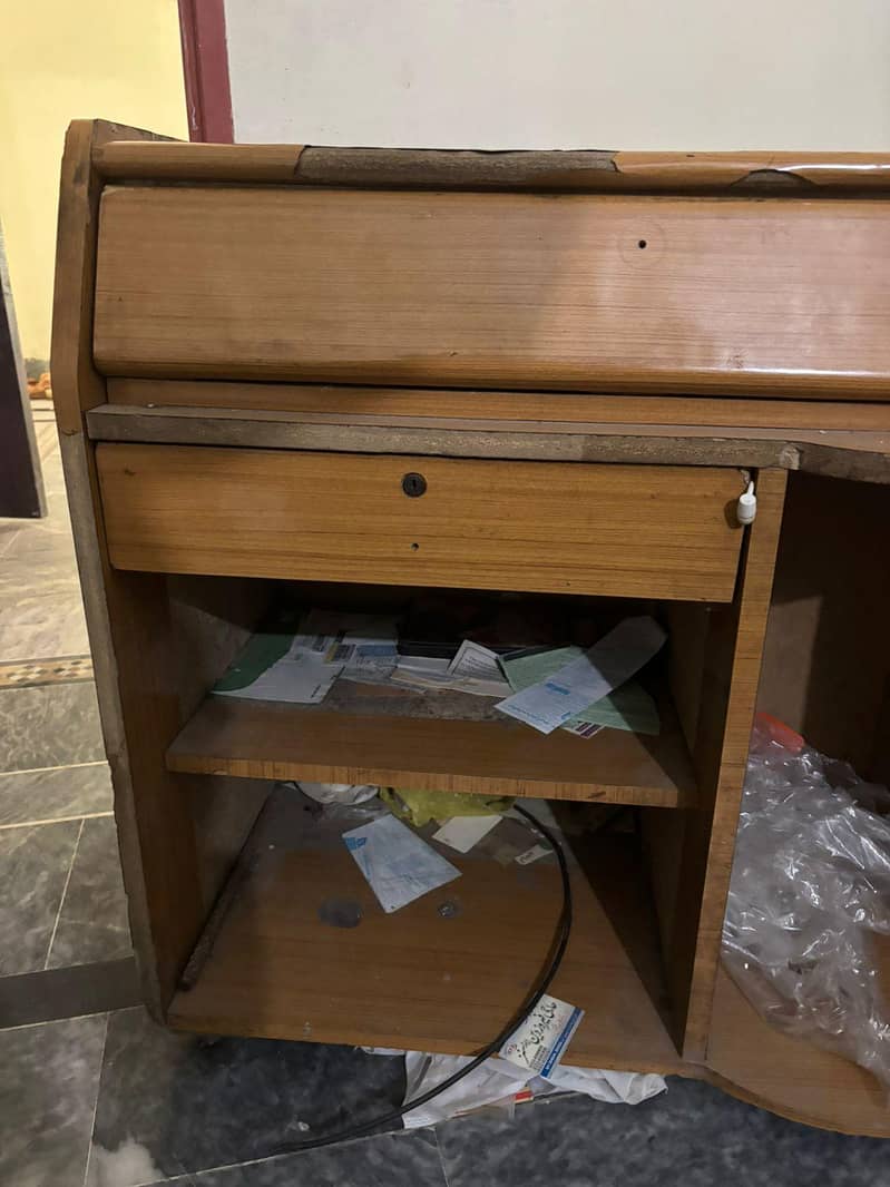 Computer table/Iron table/TV stand 2