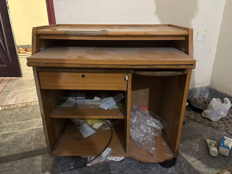 Computer table/Iron table/TV stand 4