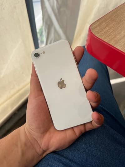 iPhone SE 2 pTA