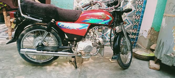 Honda CD 70 one handed used