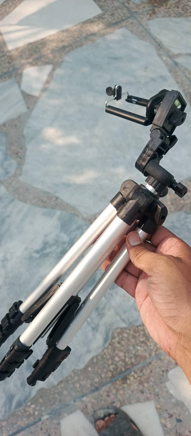 mobile stand 0