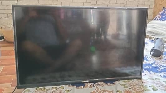 SAMSUNG 32 inch  Smart LED
