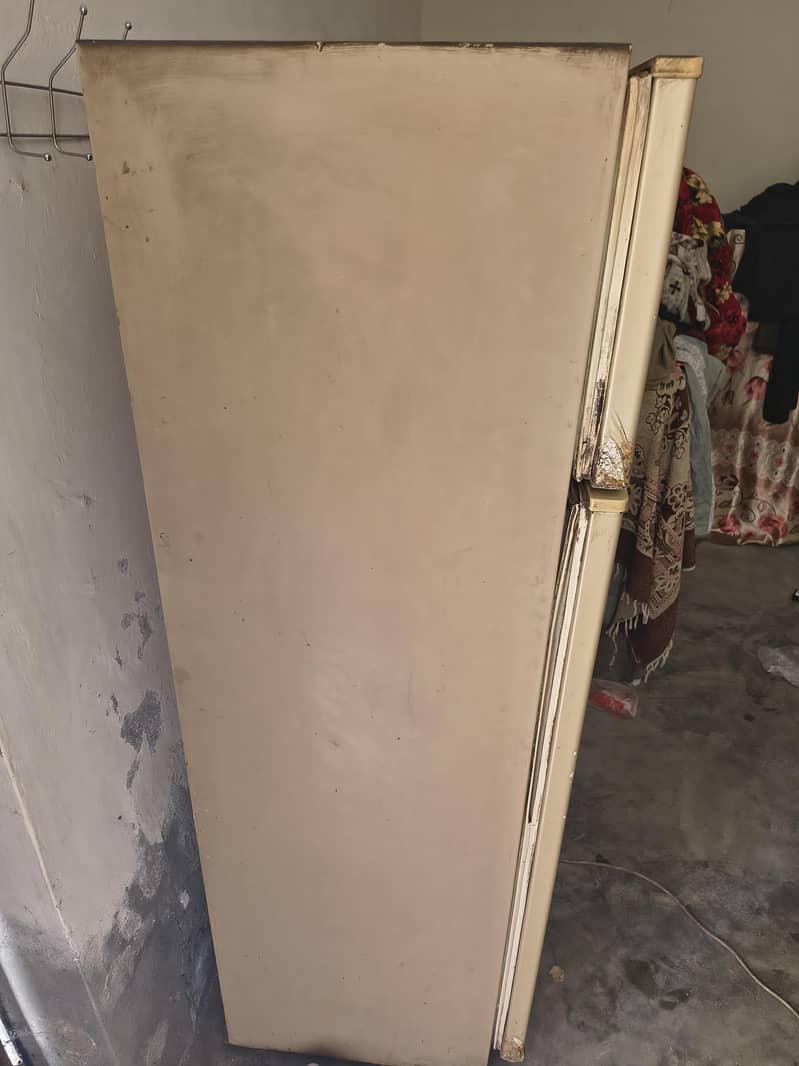Refrigerator 2