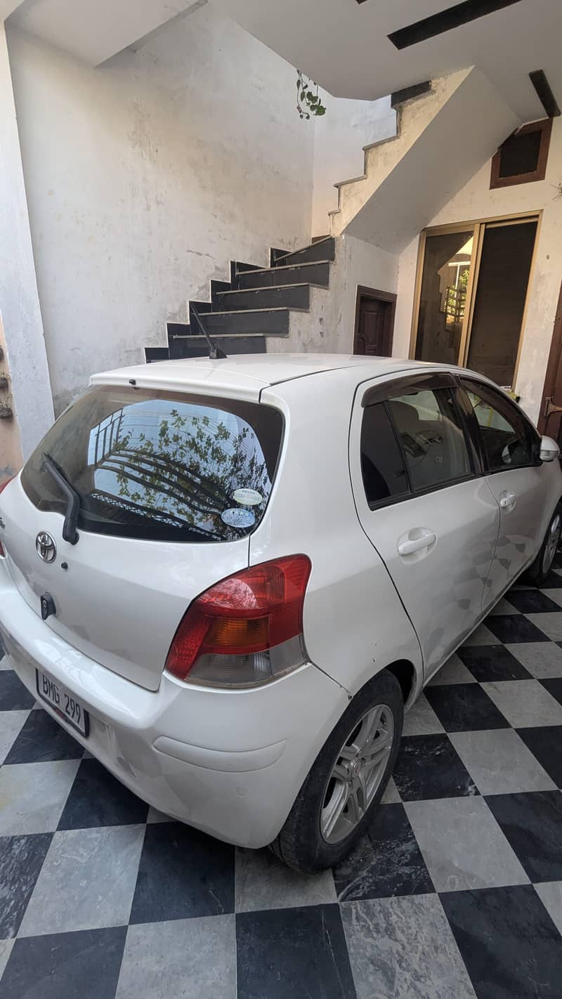 vitz 2008/13 0