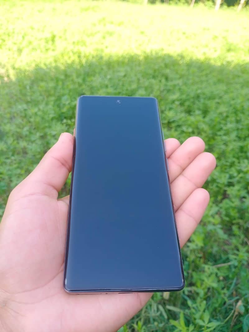 Tecno Caman40pro 2