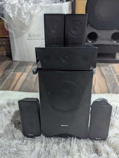 Sony bdv 3100 ( only speakers ) ( like lg lhd sony  dz dav )