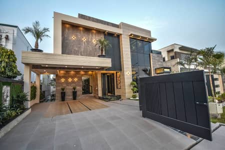1 Kanal Luxury House Facing Park for Sale E-Block in Lake City Meadows Lahore
