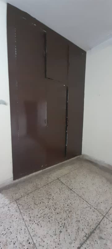 SHOP FOR RENT COMMERCIAL IN IDEAL LOCATION AIT