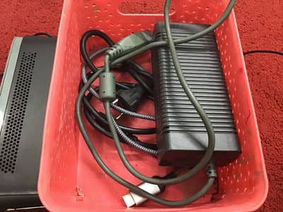 XBOX 360 jasper used 64 gb ssd 24 games installed