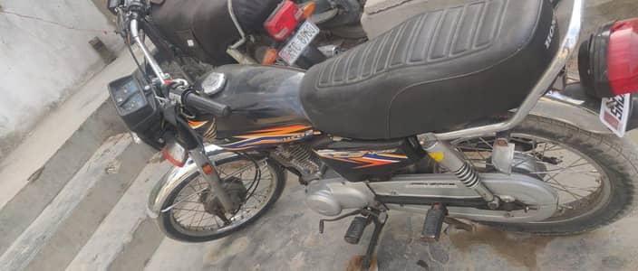 Honda cg 125