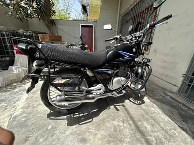 Suzuki GS 150