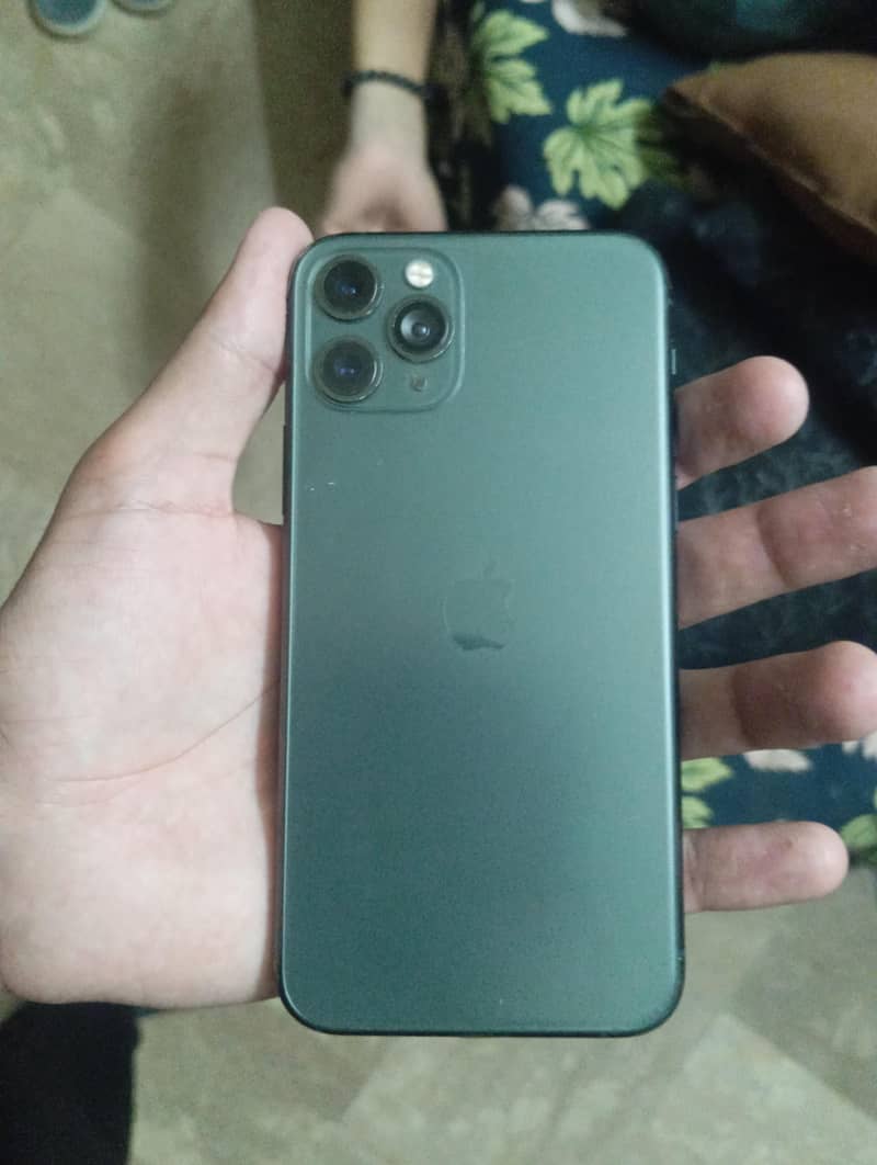 iPhone 11 pro 3