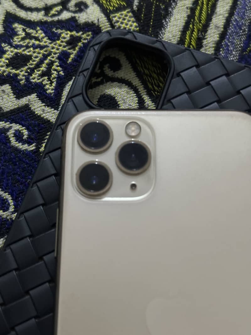 Iphone 11 pro 1