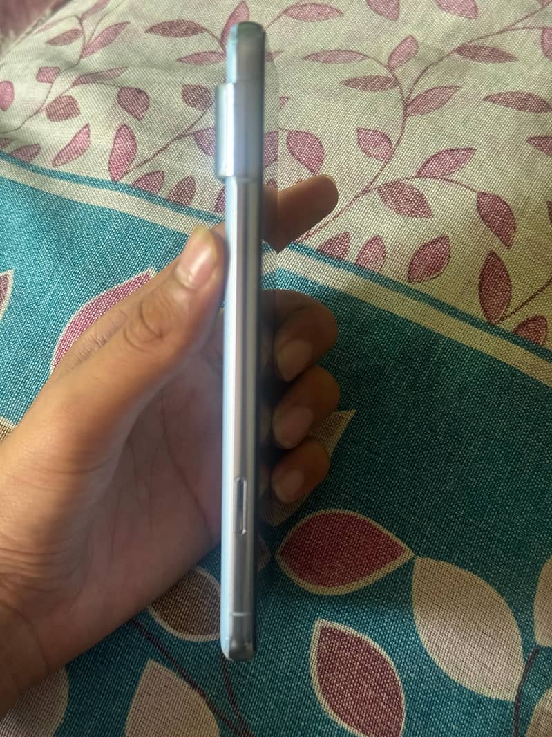 google pixel 8 pro 4
