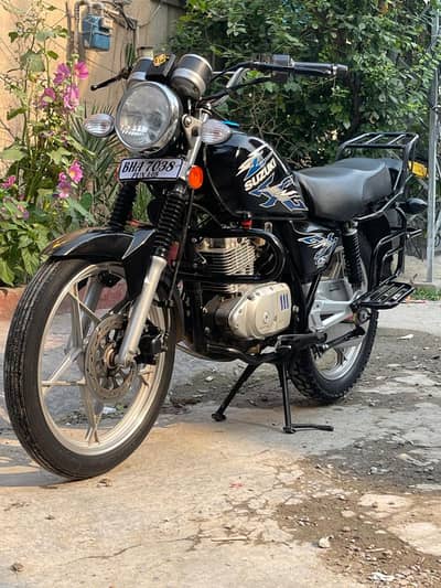 Suzuki GS 150 SE 2021