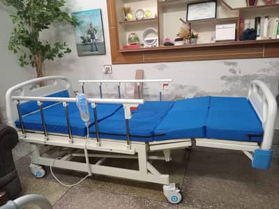 7 function Nursing Bed excellent condition available for sale.