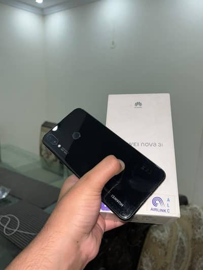 Huawei nova 3i