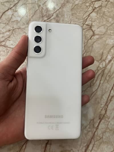 Samsung S21 FE Non PTA Snapdragon 888