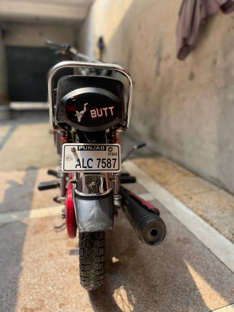 125(2022) 4