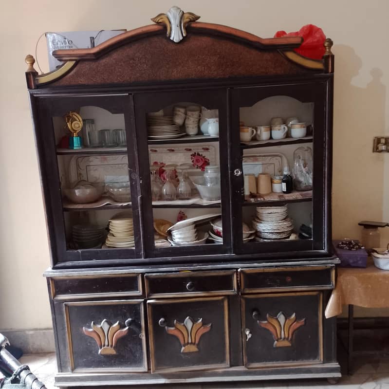 cheap showcase 0