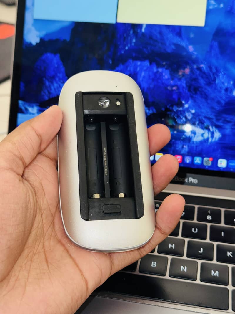Apple Magic Mouse 1 | Wireless 4