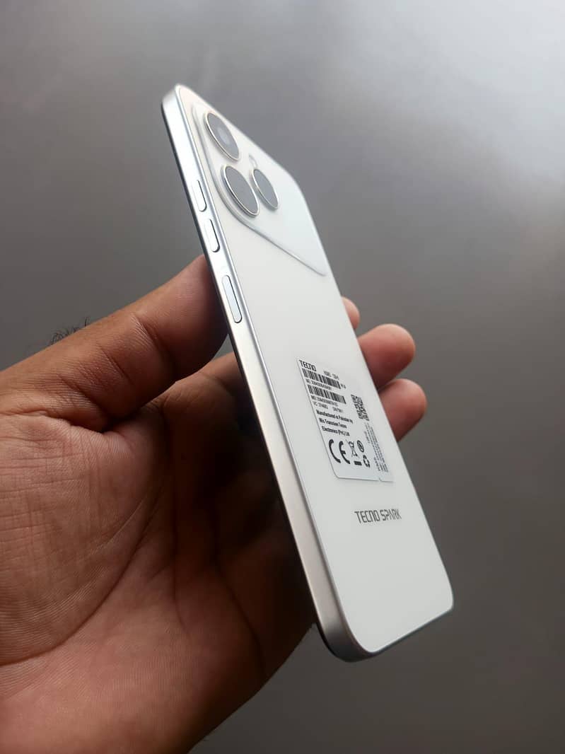 Tecno spark 40 1