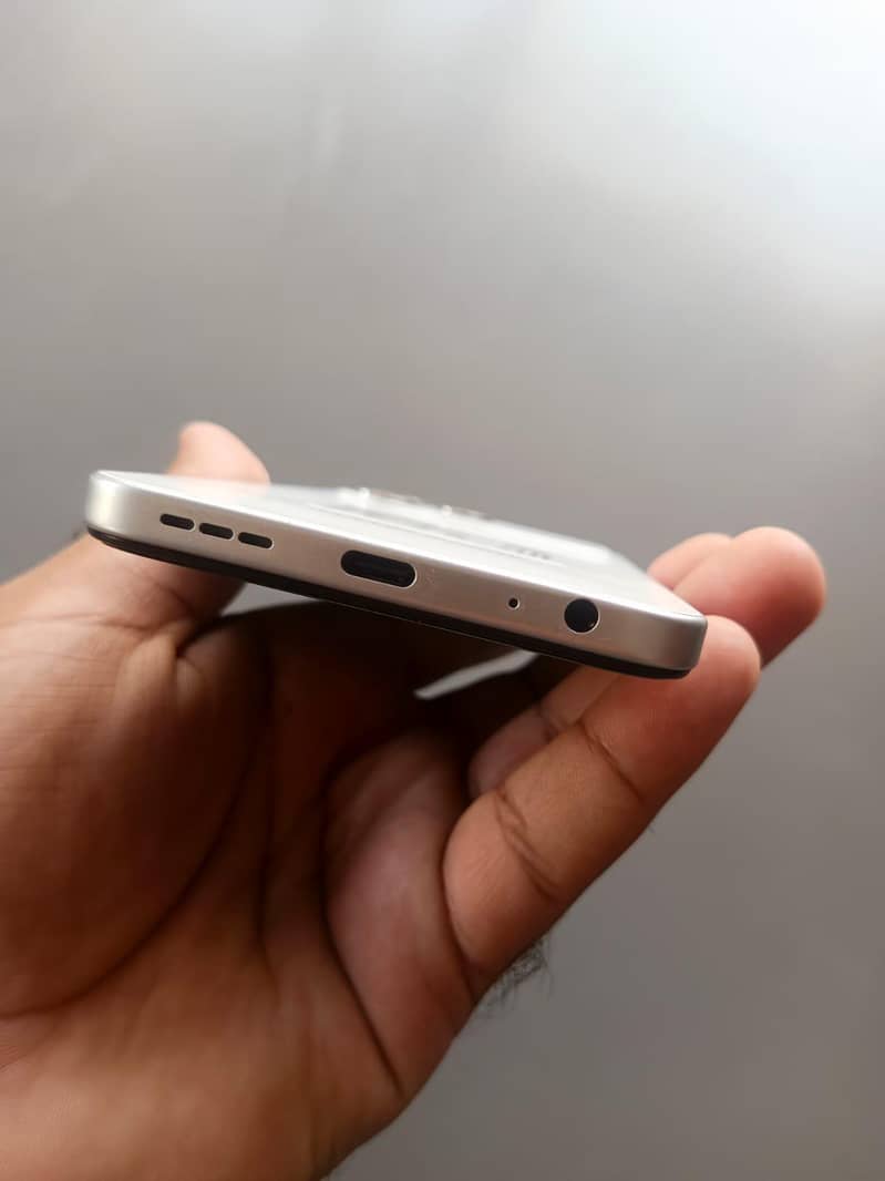Tecno spark 40 5