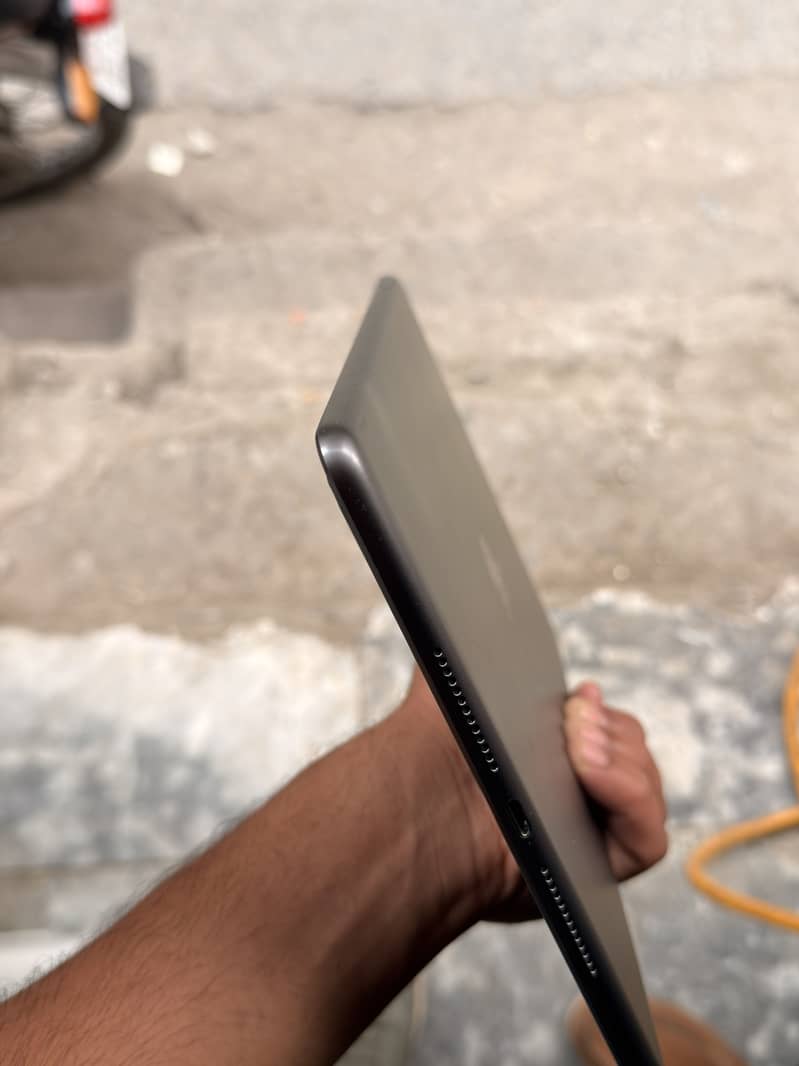 iPad 9 generation 4