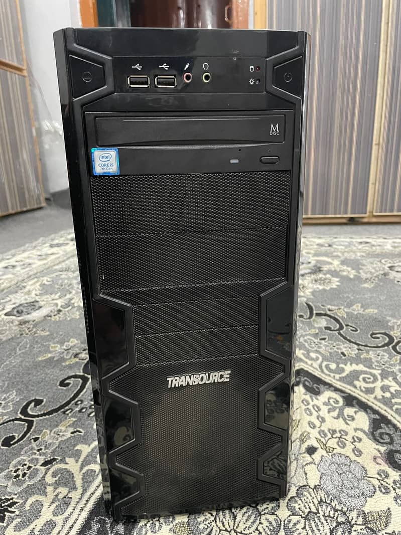 Gaming pc case . 6