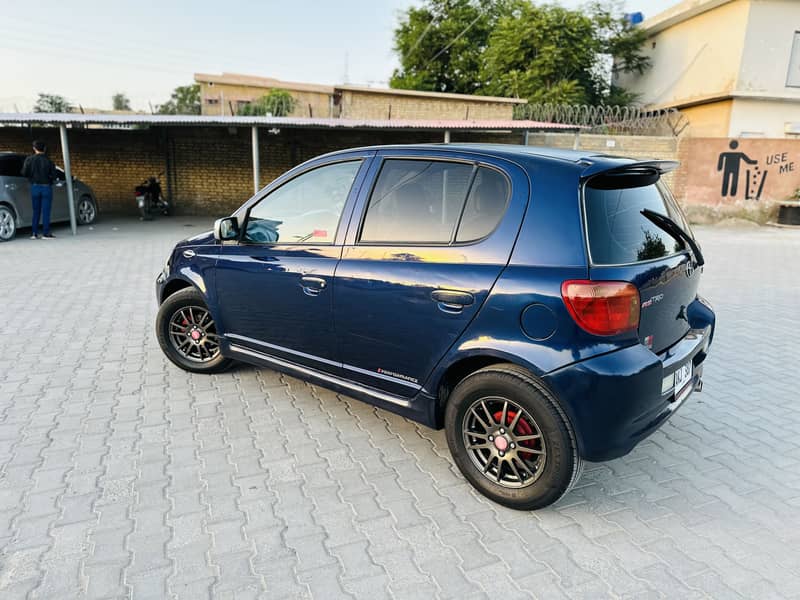 VITZ 2001 1300CC 5