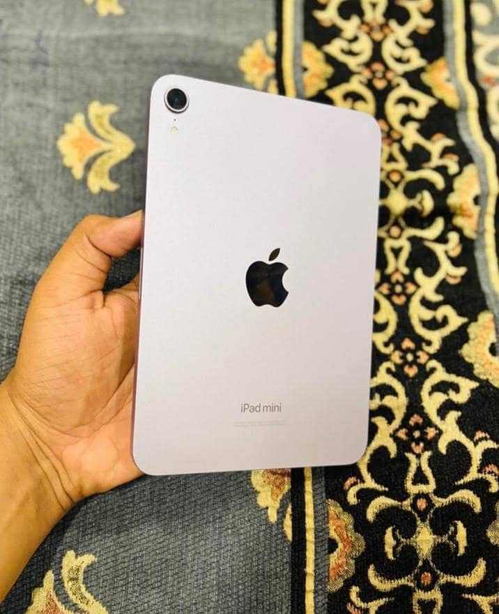 Apple iPad Mini 7 3
