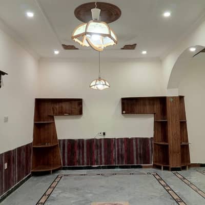 5 Marla First floor availabile for rent