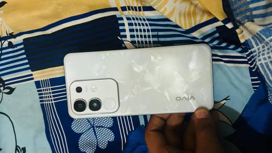 Vivo Y29