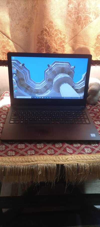 Dell Latitude 3570