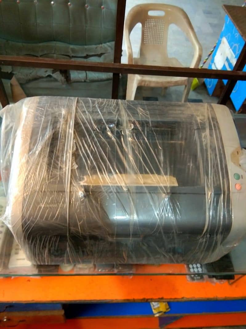 1100 laserjet printer 2