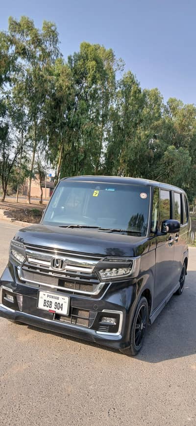 Honda N BOX Custom 2022 Model