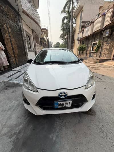 Toyota Aqua 2014/17 – Excellent Condition