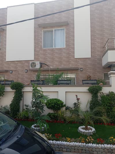 350 Square Yards Bungalow  for sale