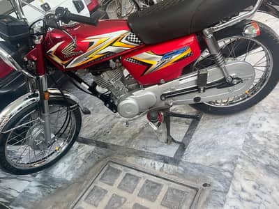 Honda CG125.2025 model for sale urgent
