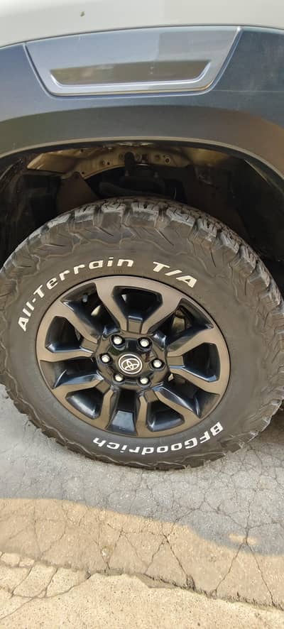 Toyota hilux Rocco 2023