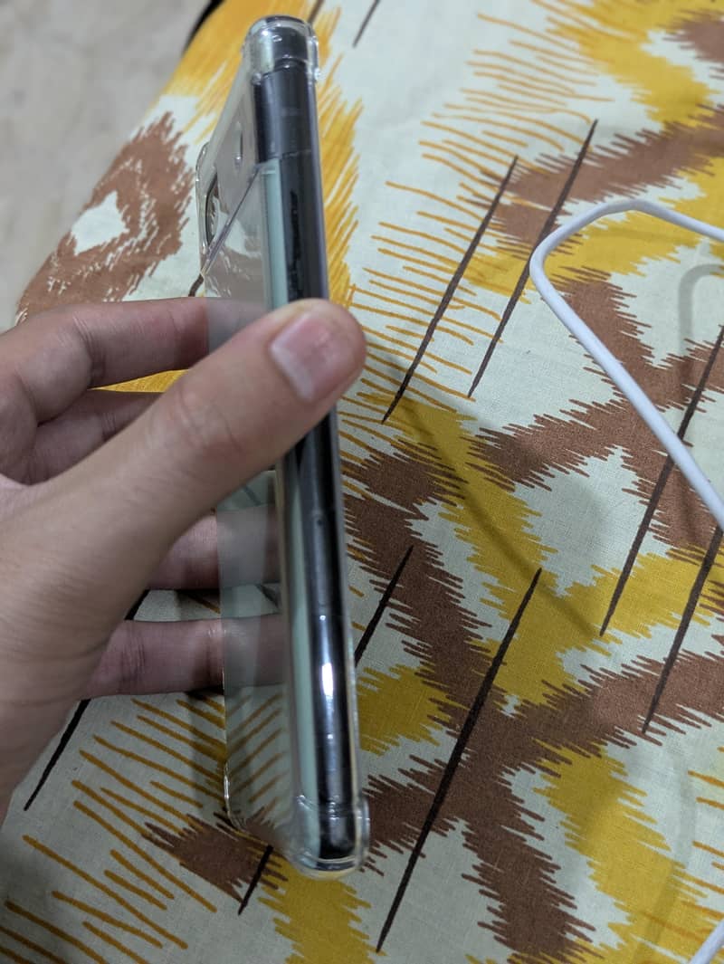 Google pixel 6a 3