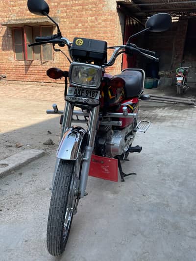 condition 10/10 Home use 125cc bike