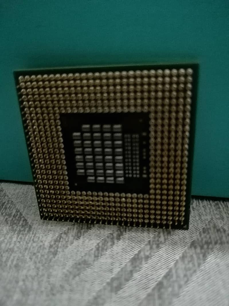 intelx86 CISC processor chip 0