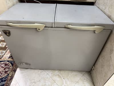 Waves deep freezer urgent sell. 03022017465