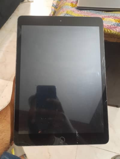 ipad 8th gen used and battery issue