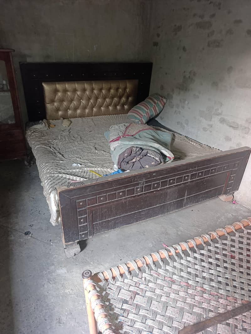 Double bed and single sofa 1