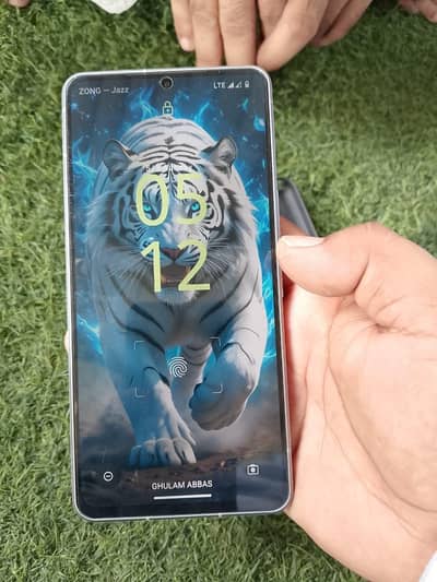 Sharp Aquos R7 PTA Approved – 12GB RAM 256GB – Snapdragon 8 Gen 1
