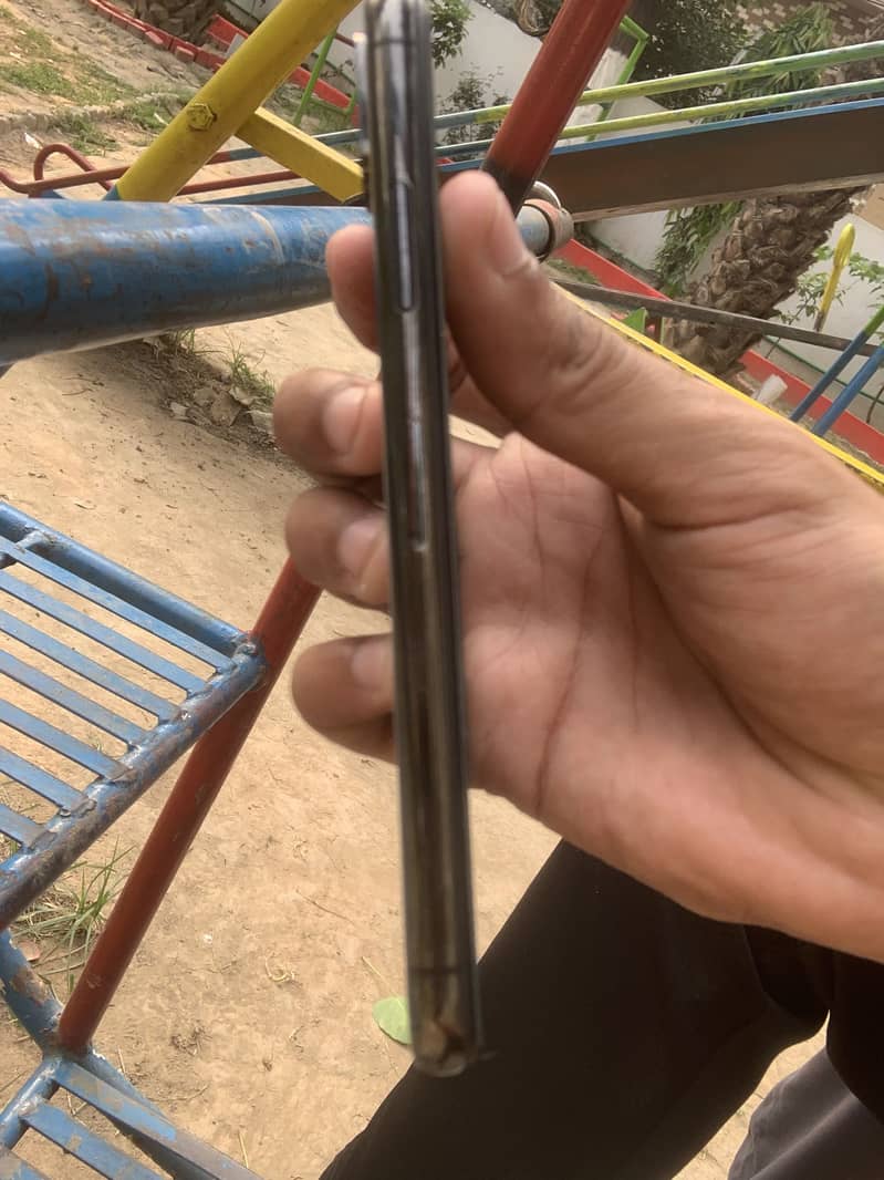 Iphone xs 1