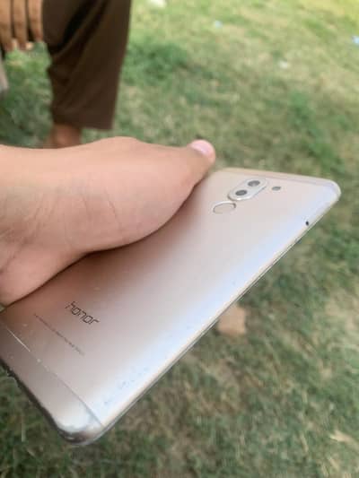 honor ka mobile ha good condition