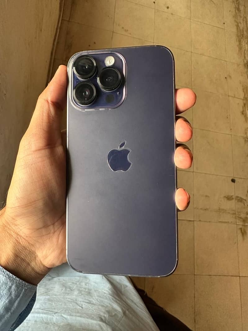 Iphone 14 pro max 3
